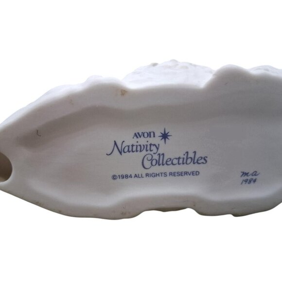 Avon Nativity Collectibles The Camel Porcelain Figurine 1984 White Christmas Dec - Picture 4 of 6